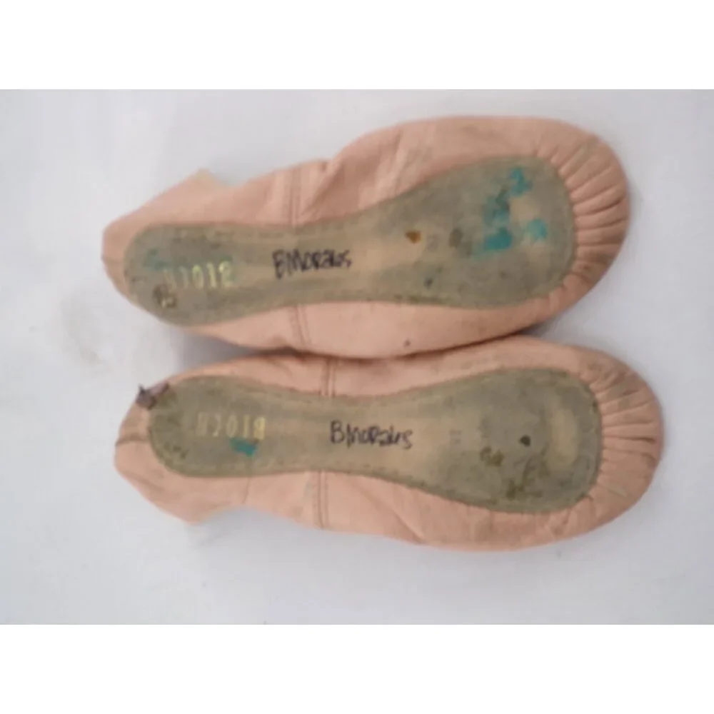 Pre-Owned Dance Ballet Shoes Bloch Youth 2M Tie Drawstring Leather Single Strap